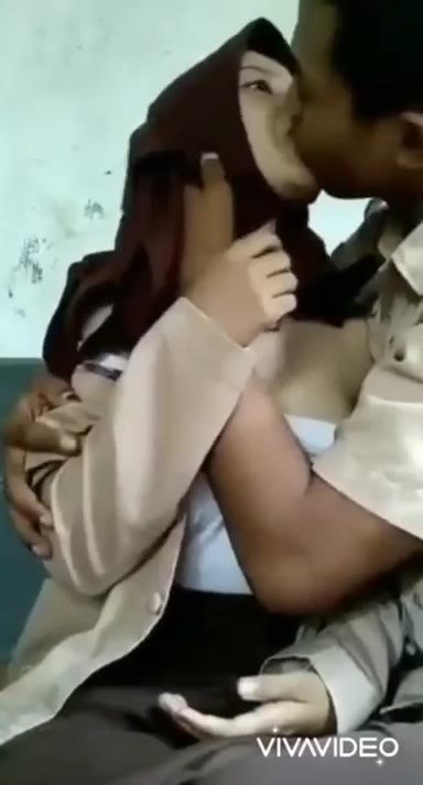 Background nonton video viral Bokep Pramuka Bocil Baru Pacaran Diewe
