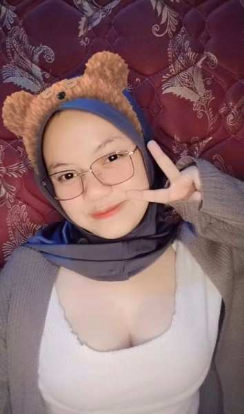 Background nonton video viral ABG Tobrut Remas Tete Pengin Dientot